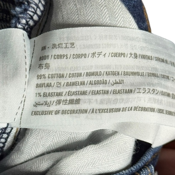 Abercrombie and Fitch The Vintage Flare High Rise Jean - Picture 5 of 5